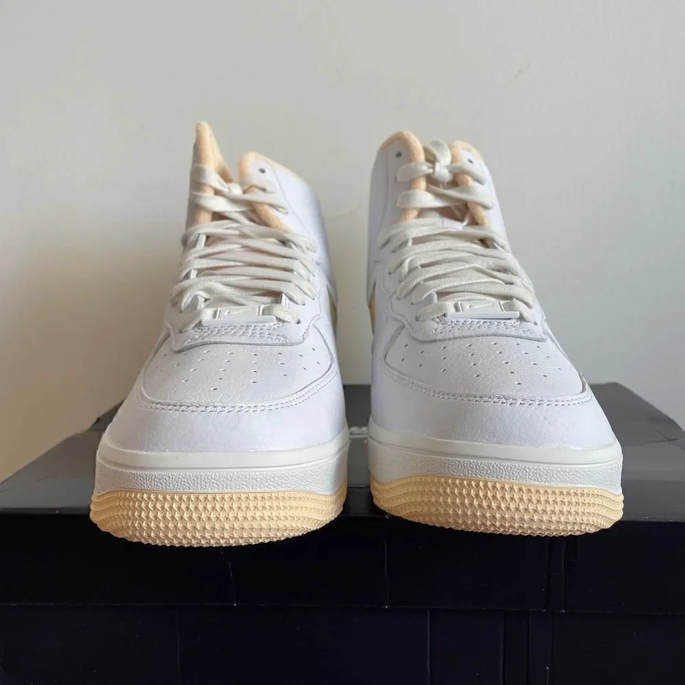 Nike Air Force 1 High Sculpt White Team Gold Women Size 8(DV7454-001)box crushed